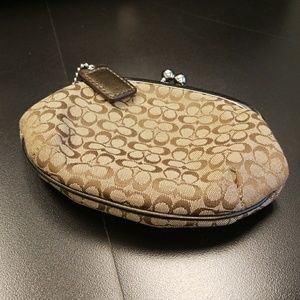 LIKE NEW condition COACH Coin purse